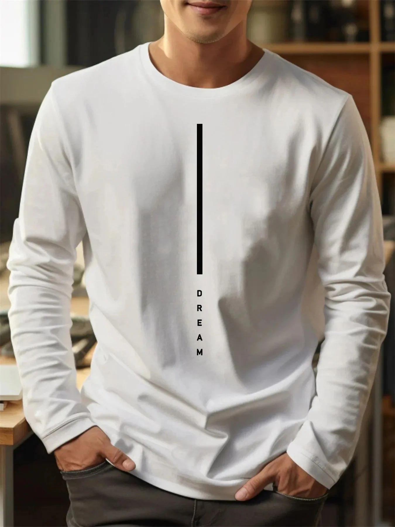 The new men's long-sleeved T-shirt for Spring and Autumn 2025 features a casual and comfortable 3D letter print on the street